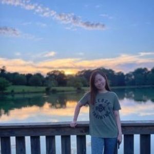 Meet your Posher, Ivy